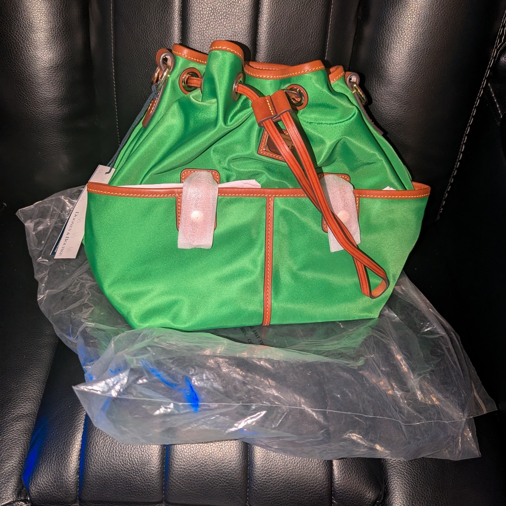 Dooney & Bourke Green and Orange Women's Bag